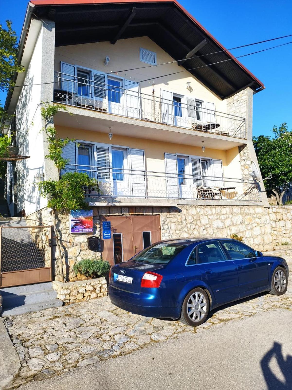 Apartmans Martha Karlobag Zewnętrze zdjęcie